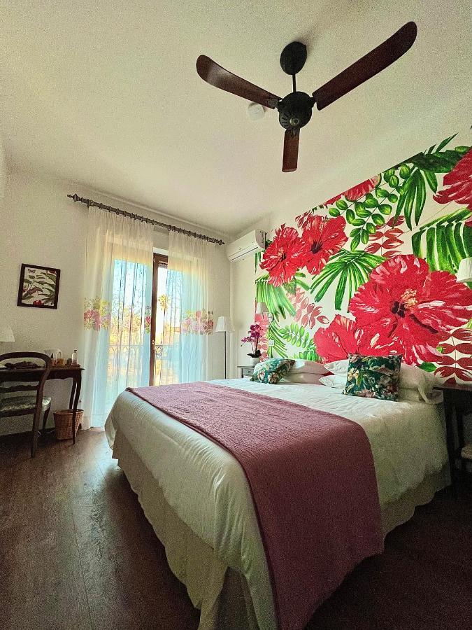 Guest House Le Vagabonde Fiumicino Dış mekan fotoğraf