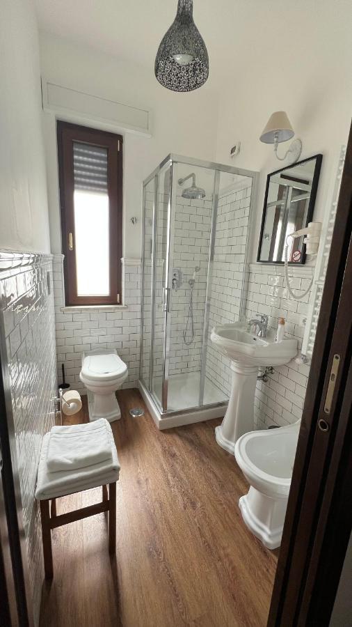 Guest House Le Vagabonde Fiumicino Dış mekan fotoğraf